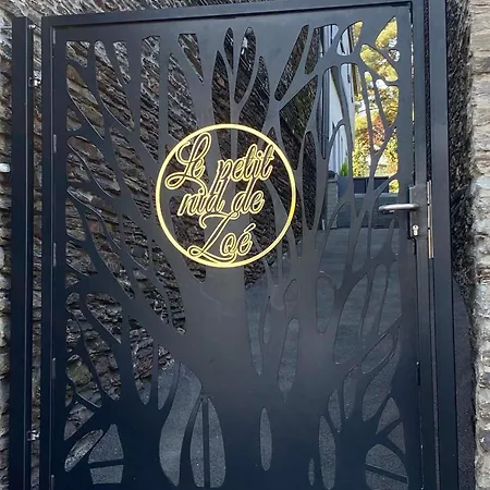 Le Petit Nid De Zoe Дом отдыха *